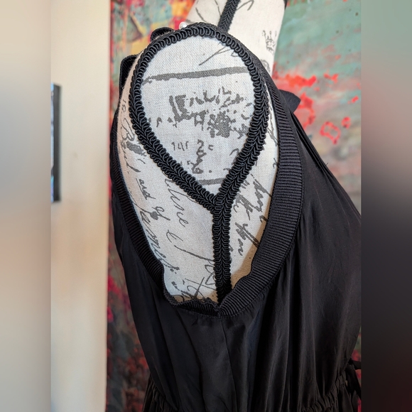 Black Lannah Tie Waist Silk Dress - Picture 9 of 13